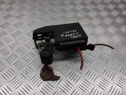 Клемма плюсовая opel corsa d 1.3 cdti 13247966 фото №1