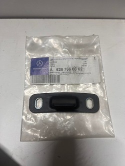 Mercedes vito w639 обмежувач двері лівий зад a6397660622 фото №1