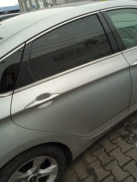 Hyundai i40 дверь правые задние зад голый n3s фото №1