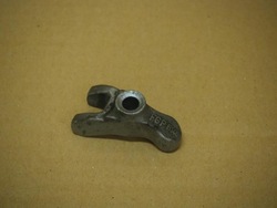 Лапи кронштейн кріплення вприску alfa romeo 159 1.9 jtdm фото №1