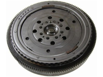 Колесо маховики mercedes класс clc cl203 1.8 08-11 фото №1