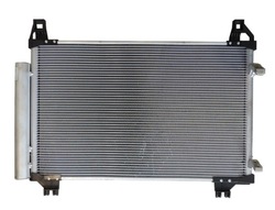 Радиаторов конденсатор кондиционера toyota yaris 06- фото №1