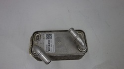 Volvo радіатор масла 39878311 фото №1