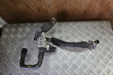 Клапан трубка egr range rover evoque g4d3-9d475-ba фото №1