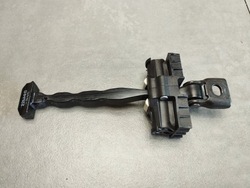 Audi q4 e-tron обмежувач двері зад фото №1