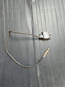 Датчик nox лямбда-зонд оригинал bmw x5 , x7 номер 9887657 фото №1