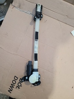 Механізм ролети ліва зад audi a8 s8 d4 4h0861963 фото №1