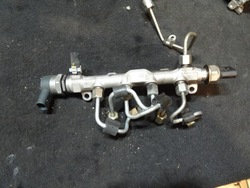 Seat leon iii 1.6 tdi планка вприскувальний 04l089d фото №1