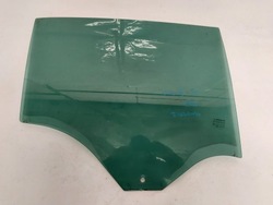 Скло лівий зад renault clio iv універсал зелена 15r фото №1