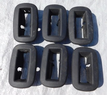 Touran ii 2014r 1t0883617 заглушка захист сидіння фото №1