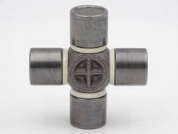 Крестовина вала приводного 27x81.7 iveco daily фото №1