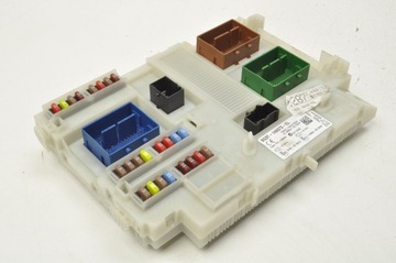 Ford mondeo mk4 1.6 коробка запобіжників bg9t-14a073-el фото №1