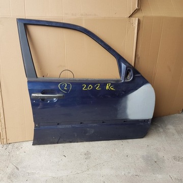 Mercedes c клас 202 w202 двері правий перед фото №1