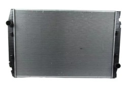 Радіаторів двигуна bez рами iveco stral фото №1