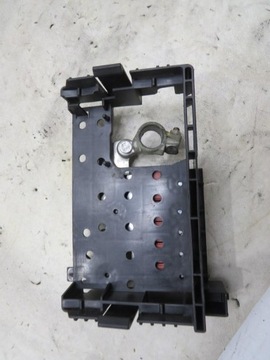 Клемма плюсовая zafira c 13368492 фото №1