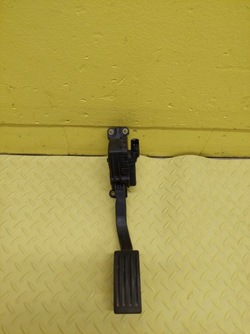 Mazda 5 2.3 потенциометр педаль газа 4m519f836ak фото №1