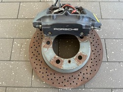 Супорт гальмівний праві зад porsche 981 brembo фото №1