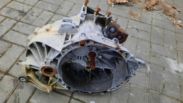 Коробка передач коробки передач focus mk2 2.0 tdci 3s7r7f096ea фото №1