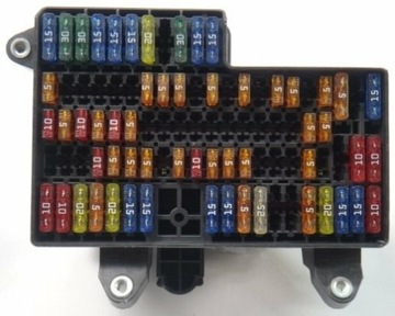 Vw phaeton 04 r 5.0 v10 tdi коробка запобіжників фото №1