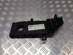 Коробка запобіжників vectra c 2.2 dti 13181984 фото №1