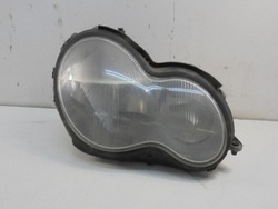 Mercedes c w203 01-04 фара праві h7 h7 a2038200261 фото №1