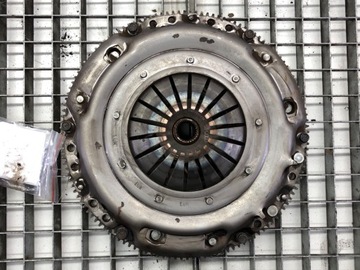 Зчеплення skoda fabia i 1.9 100km 045141025a 00-07 фото №1