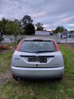 Кришка задня скло фото ford focus mk1 1.8 td 2001r дизель хетчбек код 08 фото №1