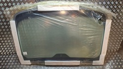 Скло лобове 51900893 fiat doblo ii opel combo d 2016-2018 фото №1