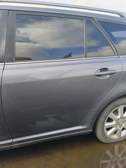 Toyota avensis t25 03-09 двері ліві задні зад код фарби 1f6 фото №1