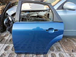 Двері лівий зад ford focus mk2 hb 5d фото №1