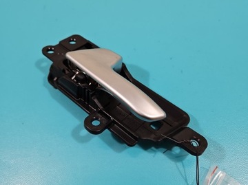 Ручка внутренняя перед левая kia sportage iv 15-21 82613-f1000 фото №1