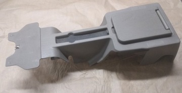 Туннель подлокотник iii ряд volvo xc90 фото №1