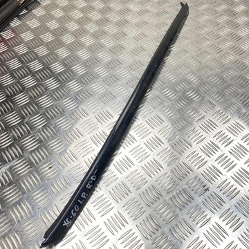 Планка стёкла лобовой левый перед xc60 i фото №1