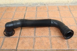 Трубка шланг воздуха vw new beetle 2.0 1j0131128 фото №1