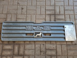 Капот решётка решётка радиатора man tga 81611500110 фото №1