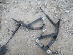 Петля капота правые audi tt фото №1