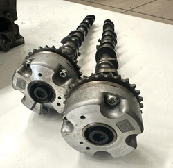 Вали розподільний вал audi 4.2 fsi 079109101hl фото №1