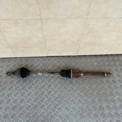 Піввісь передня права nissan juke 1.5 dci фото №1