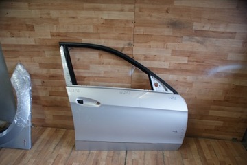 Двері праві зад задні mercedes e-klasa w212 sedan фото №1