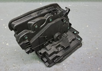 Bmw x5 f15 x6 замок двері лівий зад 4 pin 7362785 фото №1