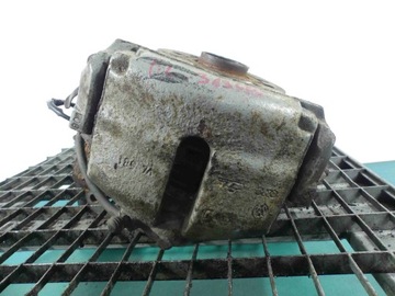 Супорт перед лівий skoda yeti 1.8 tsi 4x4 фото №1