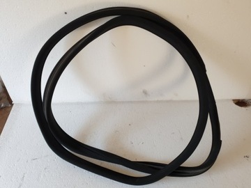 Прокладка двері праві зад mercedes w204 універсал фото №1