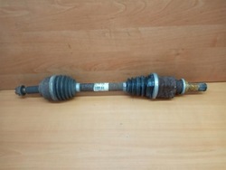 Полуось левая передняя twingo ii 1.2 8200482435 фото №1