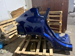 Maserati levante крило задній зад праві чверть - element обрізаний фото №1