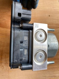 Насос abs dacia sandero 476603249r фото №1