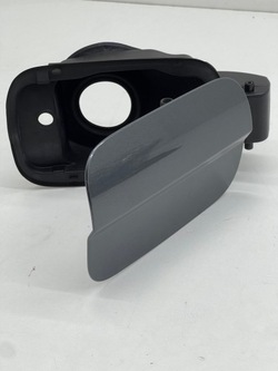 Audi a6 c7 кришка заливання пального + основа заливання пального колір lz7s дейтона фото №1