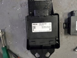 Audi a6 a7 4g a8 стабілізатор напруги 8k0959663 фото №1