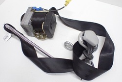 Pas безпеки праві перед vw new beetle 98-05r 27213119 фото №1