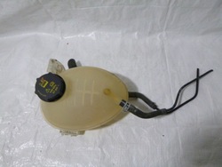 Бачок расширительный fiesta mk8 gn11-8a080-ba фото №1