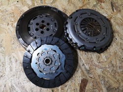 Citroen peugeot 1.5 hdi колесо двомасовий зчеплення фото №1